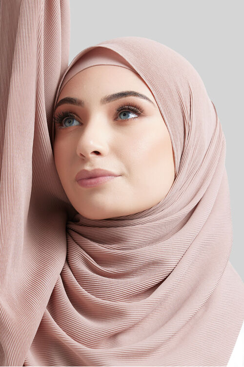 Rose Plain Pleated Hijab